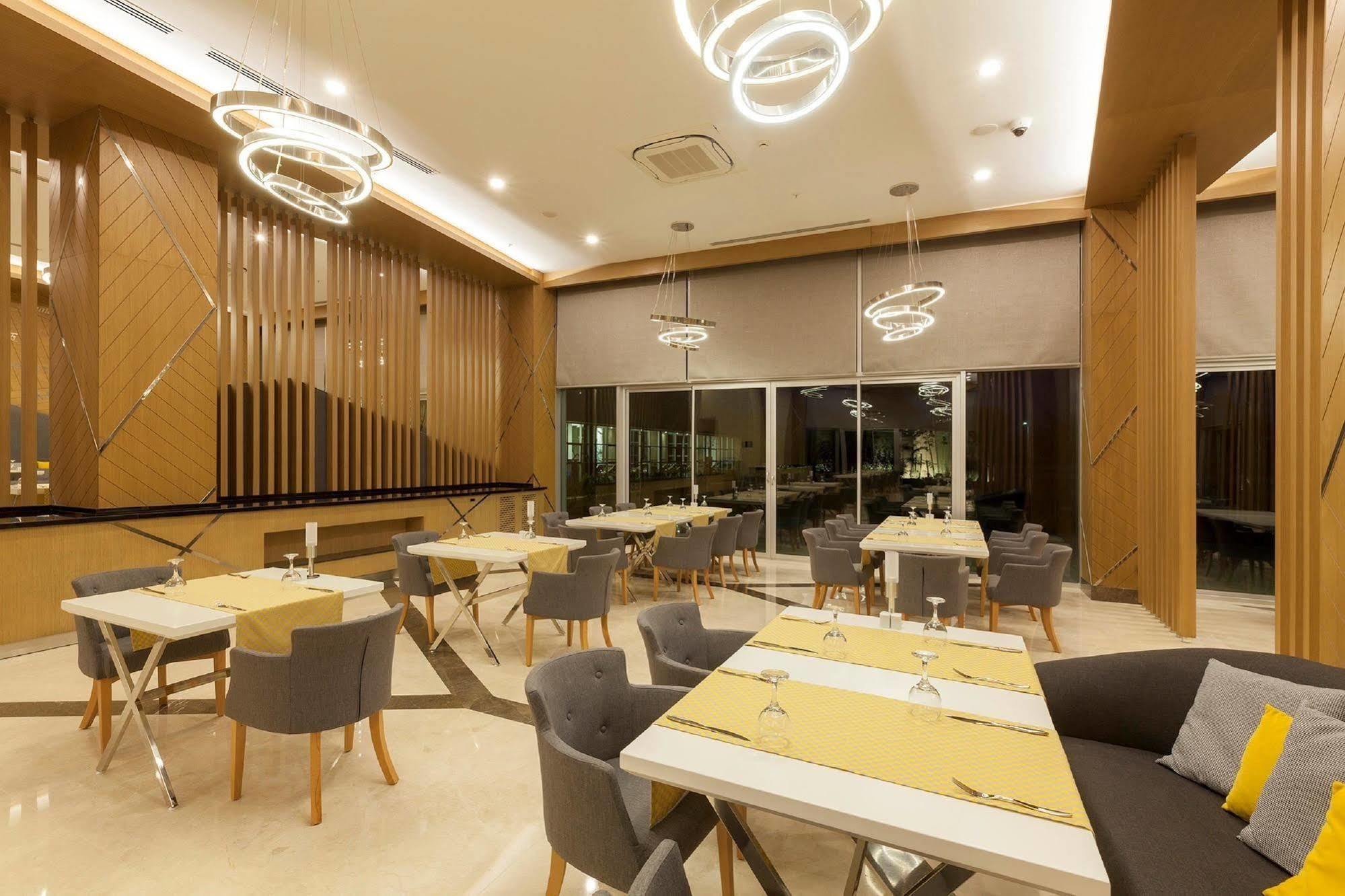 Best Western Vib Antalya Hotel Dosemealti Exterior foto
